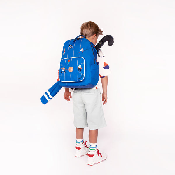 Trendy backpack for children from 6 years. This Hockey backpack also has room to store your hockey stick, making it the perfect hockey bag or gym bag!