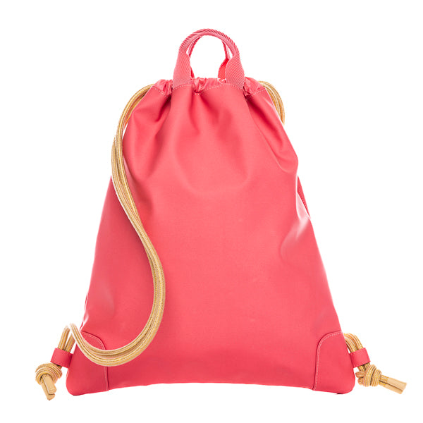 City Bag Candy. Trendy bag for school and leisure for all ages. This bag is a true chameleon: wear it as a tote when you hit the city, a fashionable backpack or as a water repellent gym bag.