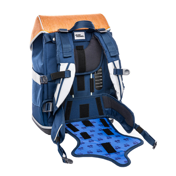 Ergomaxx Polo Dino. Ergonomic, trendy backpack for children from 6 years old. Looking for a bag with beauty and brains? The load-bearing system transfers 50% of the weight to the hips.