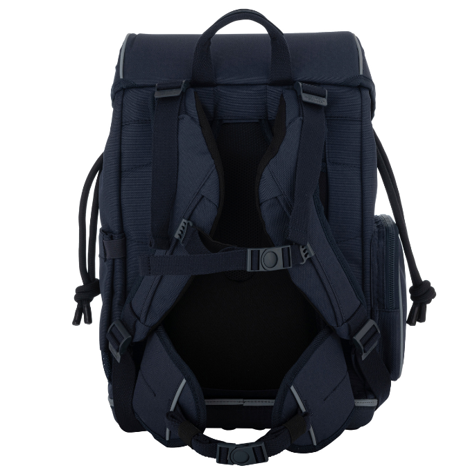 Discover the Ergomaxx Mr. Gadget, the most ergonomic and durable backpack in the world for children aged 6 to 10. The navy blue Mr. Gadget design full of cool gadgets is Jeune Premier's all-time bestseller for boys.