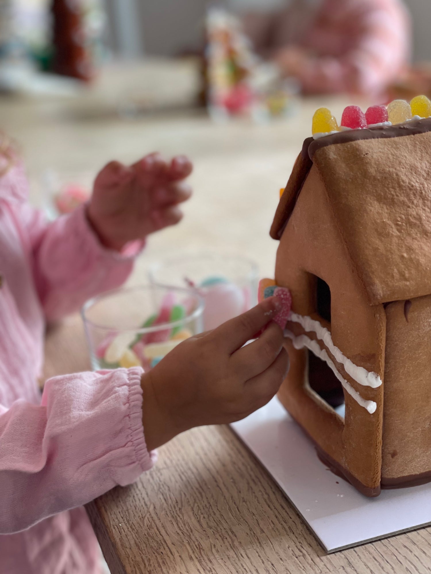 Decoratable Gingerbread House